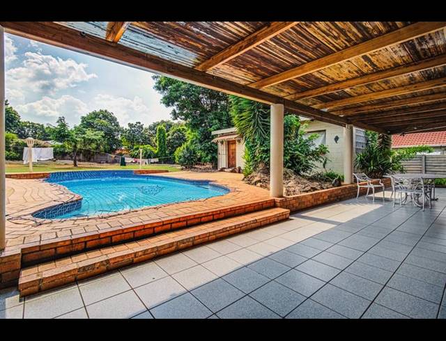 4 BEDROOM HOUSE FOR SALE IN HURLYVALE